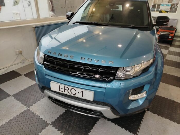 Range Rover Evoque Dynamic 2.2 Auto 2013 Only 37000 Miles! - Image 3