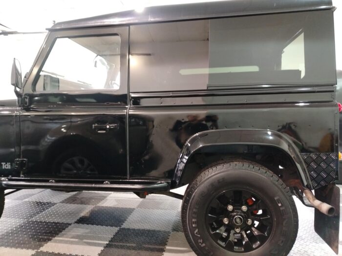 Land Rover 90 Defender 300 TDI Galv-Chassis and Bulkhead - Image 4