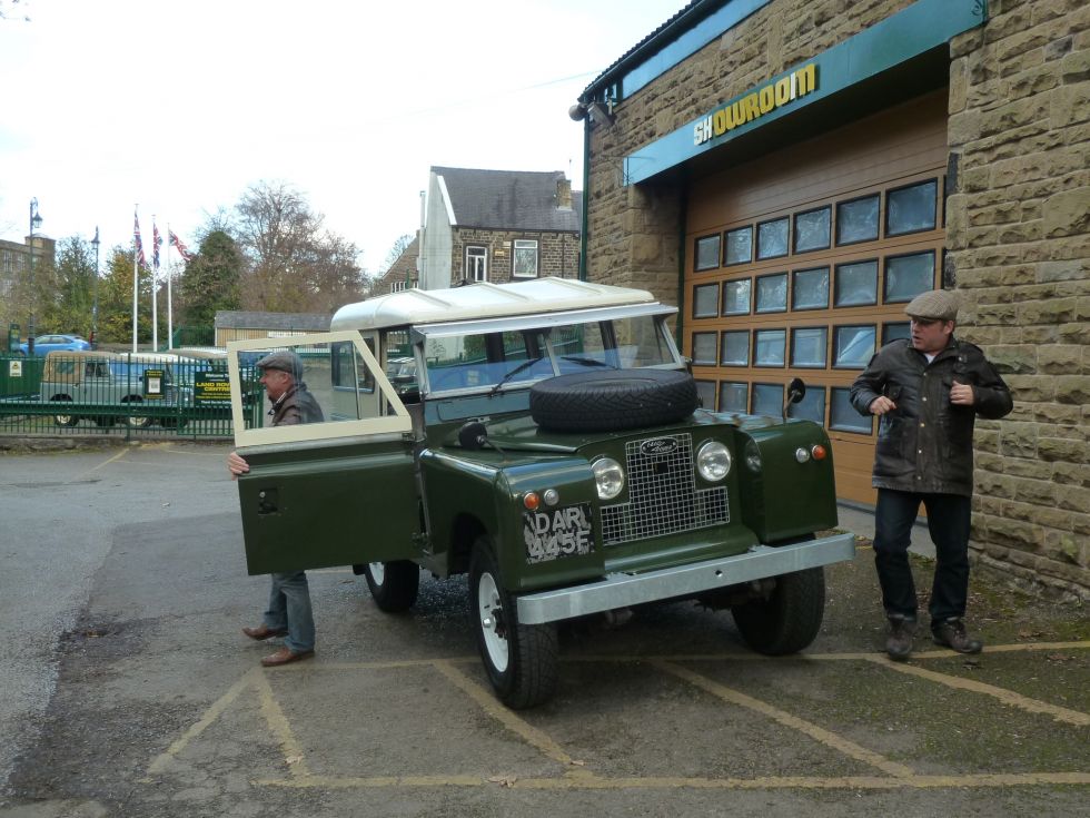 1968 Land Rover returns from 4,000 mile trip !