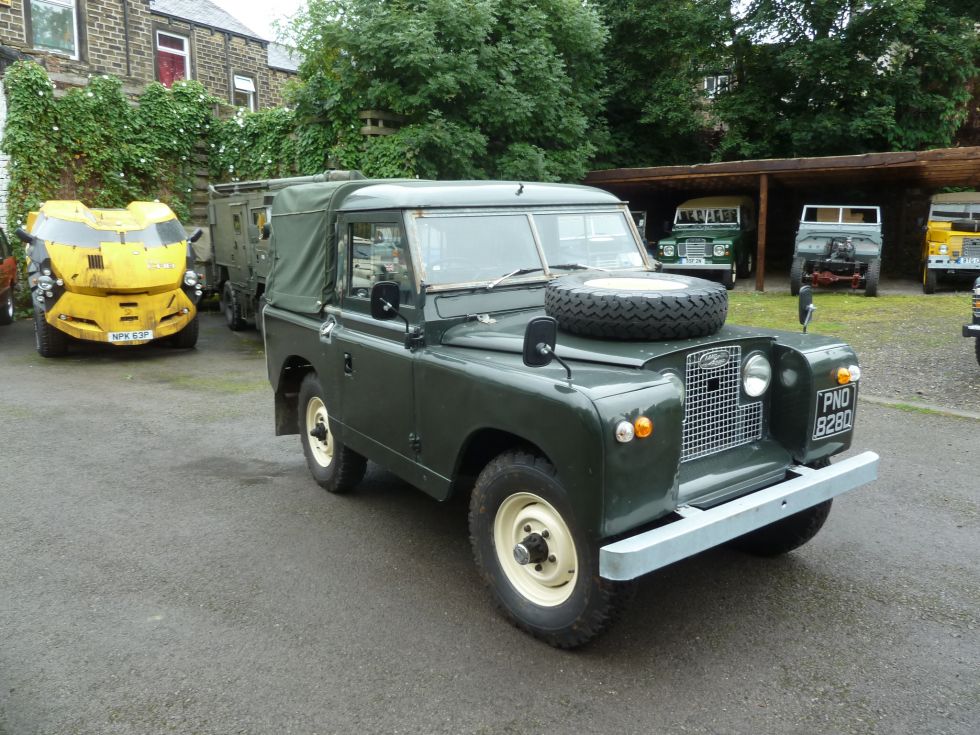 1966 Land Rover Series 2A