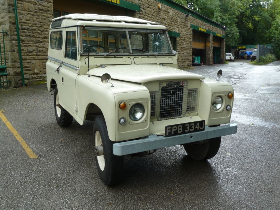 1971 Land Rover Series 2A