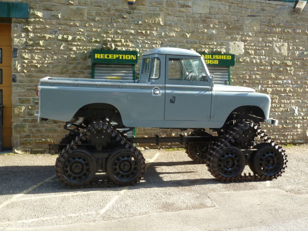 1959 Cuthbertson Tracked Land Rover