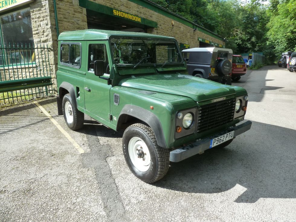 New Arrival – Land Rover Defender 90 – 52,000 Miles !!