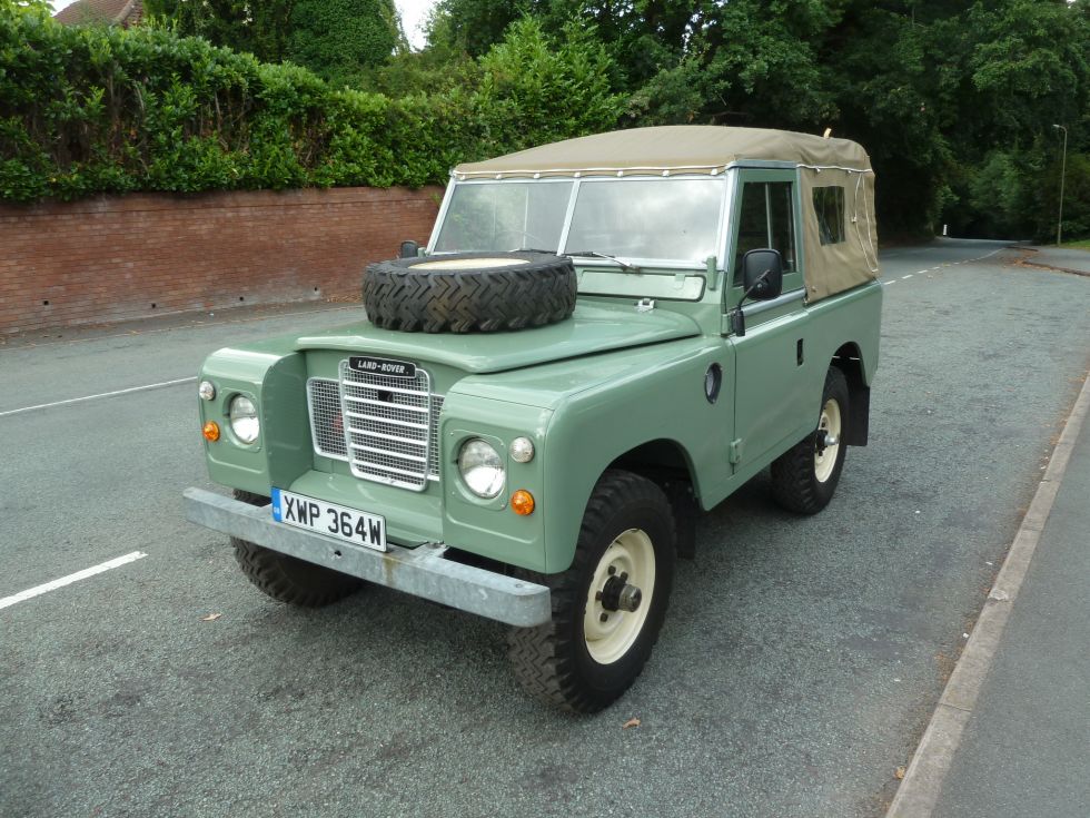 1981 Land Rover Series 3 soft top