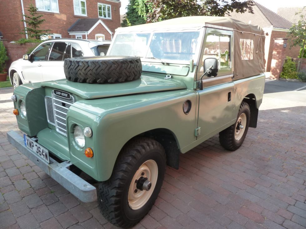 1981 Land Rover Series 3 soft top