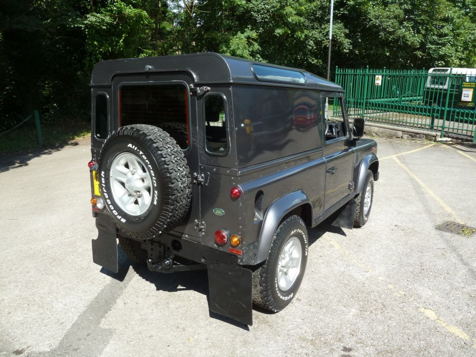 New Arrival – 2006 Defender – Stunning condition