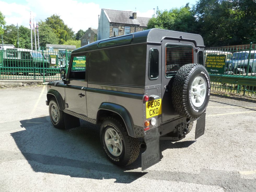 2006 Land Rover Defender