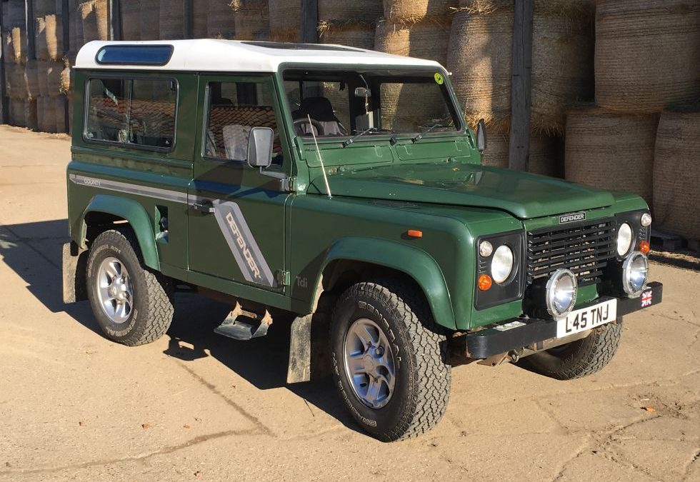 Defender 90 – Purchased By Derek and Jill in Missouri, USA