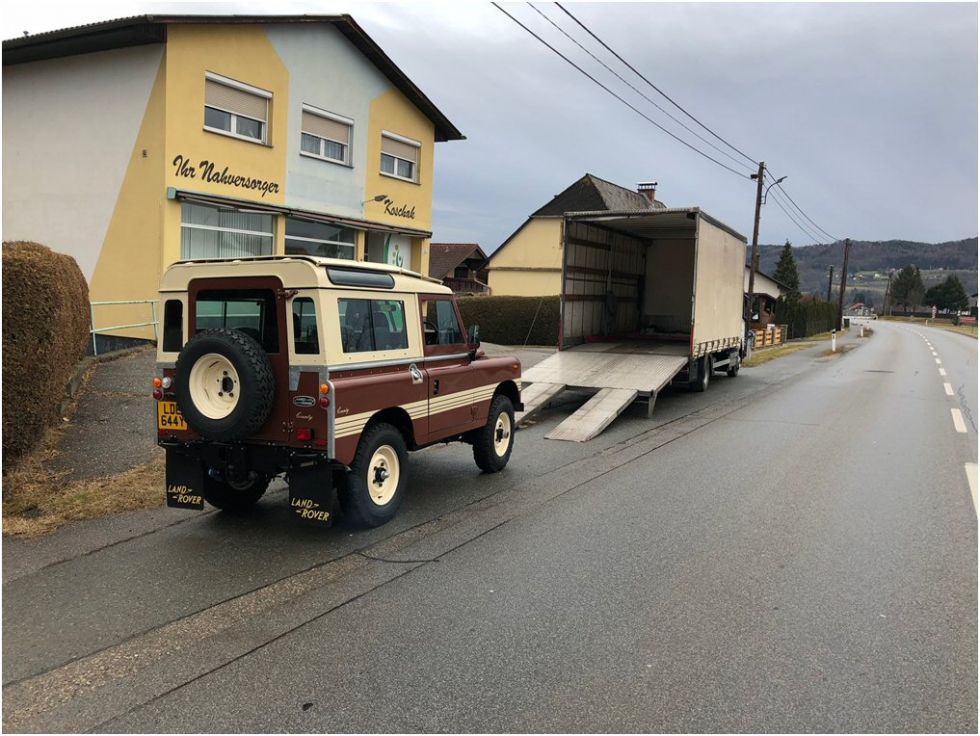 Land Rover Series 3 - Arriving in Austria