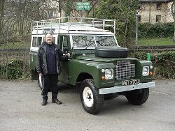 Jeffrey Johnson - in the UK colecting his Landrover series IIA 109 - fitted with safari roof and roof rack - ready fro import into the USA