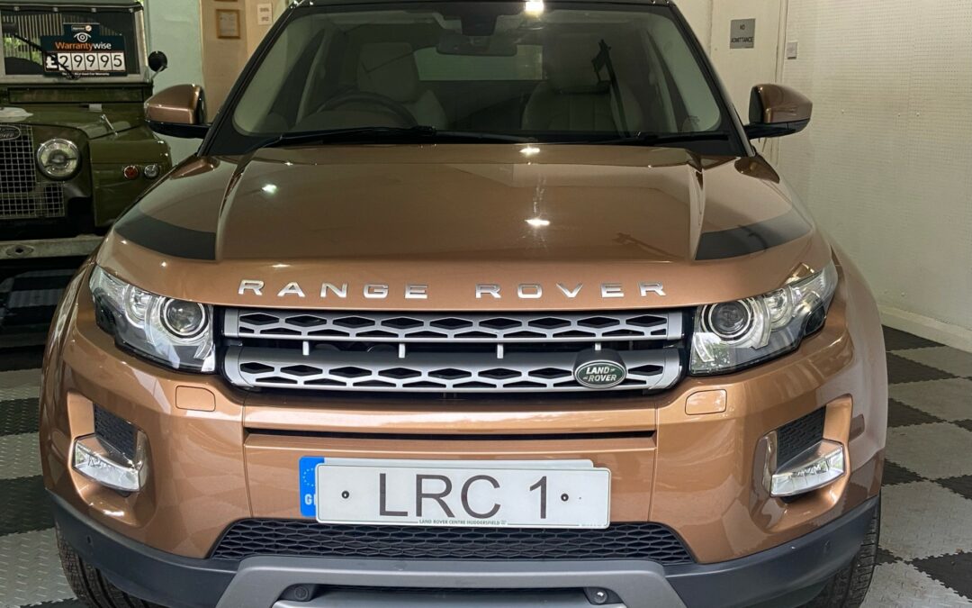 New Arrival! – Range Rover Evoque 2014 2.2 Auto – Extremely Low Mileage! With Over 10k Of Factory Fitted Accessories